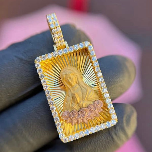 18K Marry Pendant