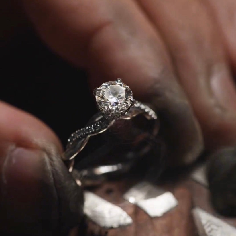 Episode 199 | Custom Handcrafted Twist Engagement Ring